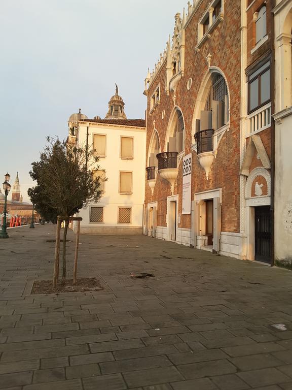 Calle Michelangelo Venedig Exterior foto